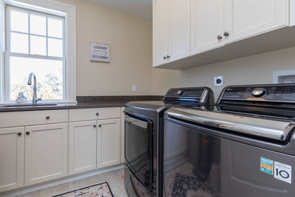 3 Kings Grant Road Weston, MA 02493 - Photo 33 of 42 Gallery Image 33