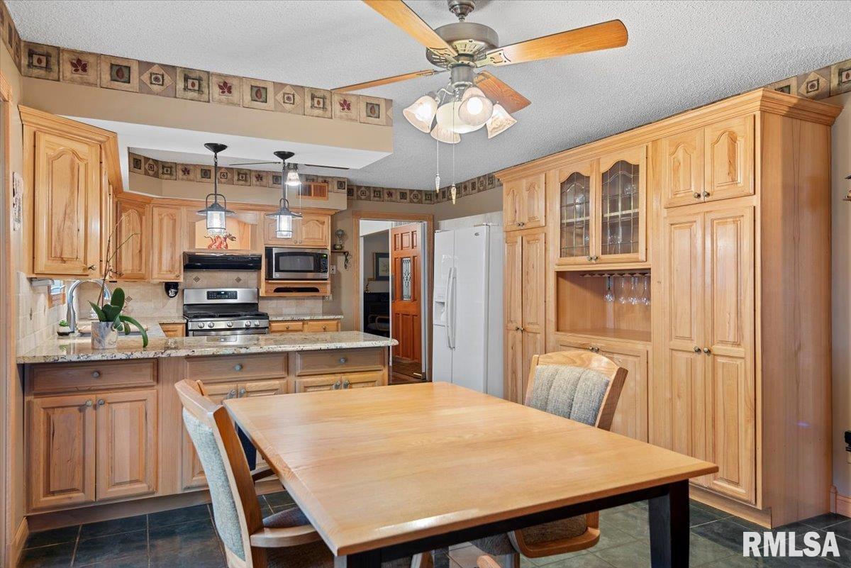 56 Zion Court Springfield, IL 62712 - Photo 20 of 53