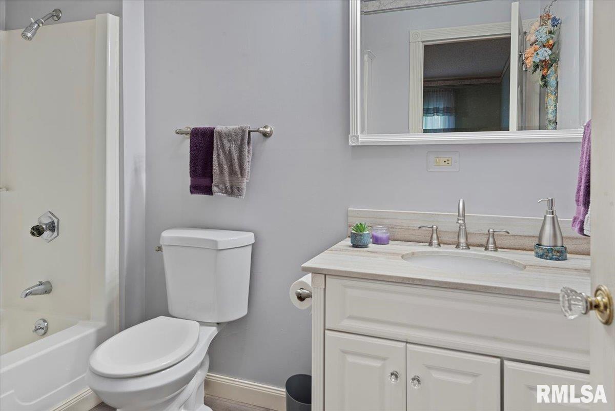 56 Zion Court Springfield, IL 62712 - Photo 27 of 53