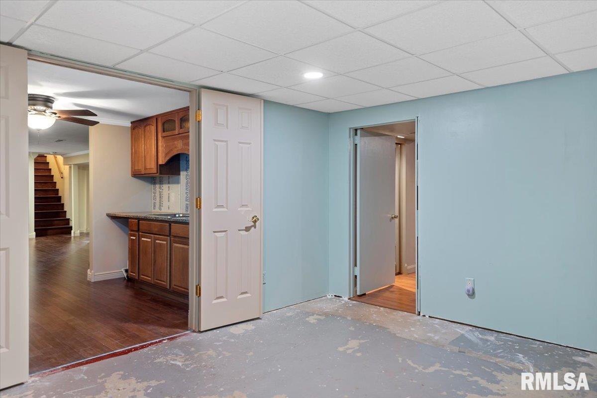 56 Zion Court Springfield, IL 62712 - Photo 37 of 53