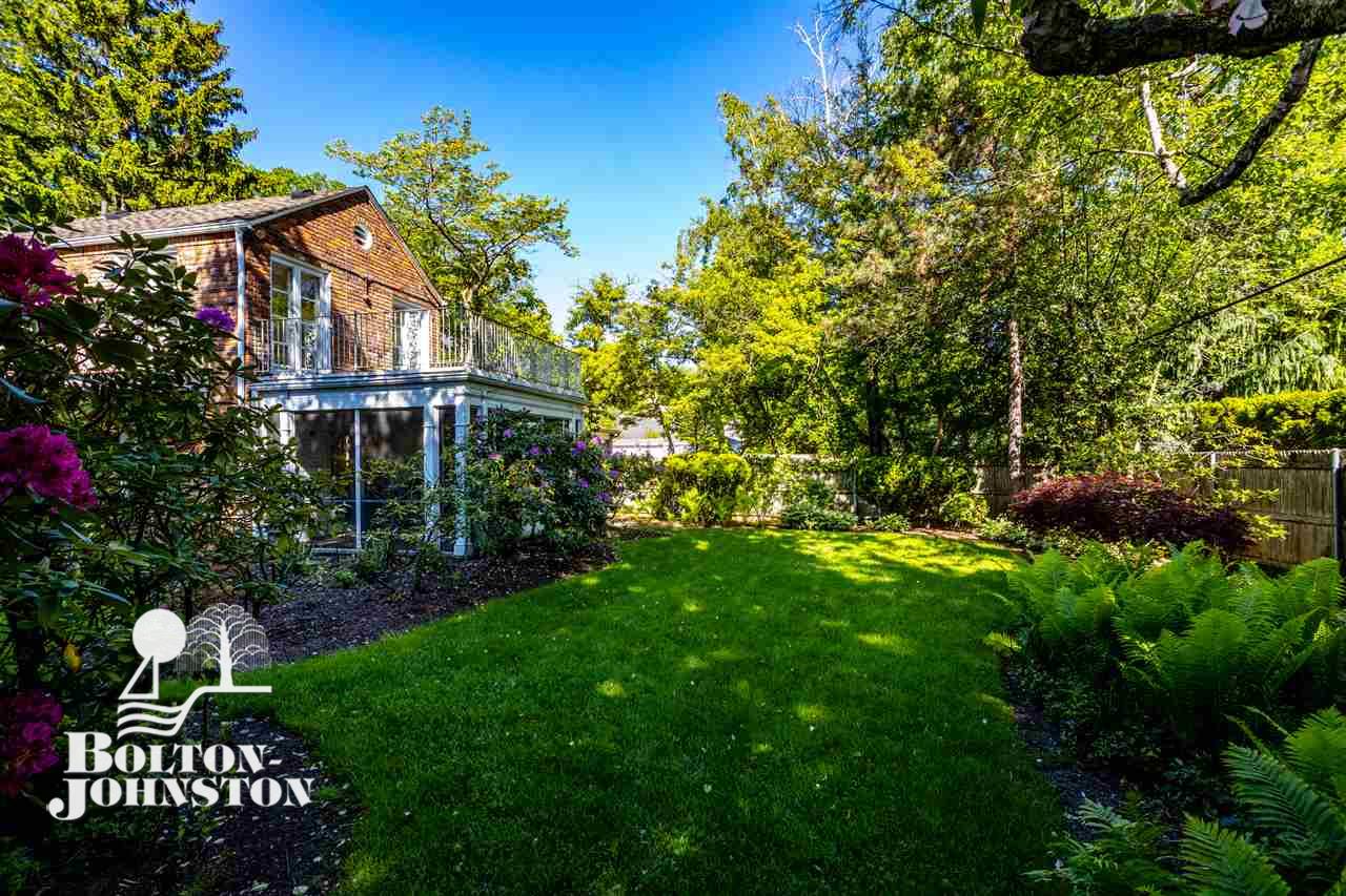 94 Touraine Road Grosse Pointe, MI 48236 - Photo 92 of 95 50012602-91.JPG