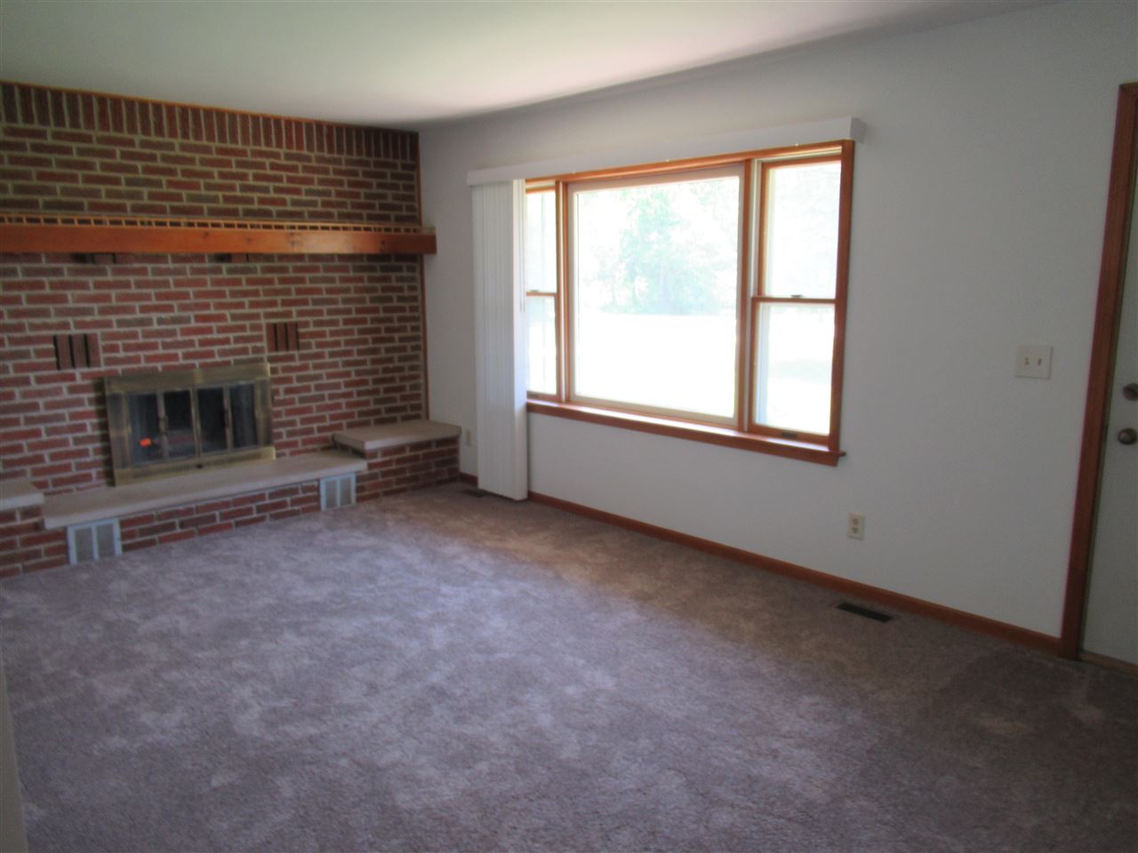 6741 Reside Road Imlay City, MI 48444 - Photo 3 of 62 50076301-2.JPG