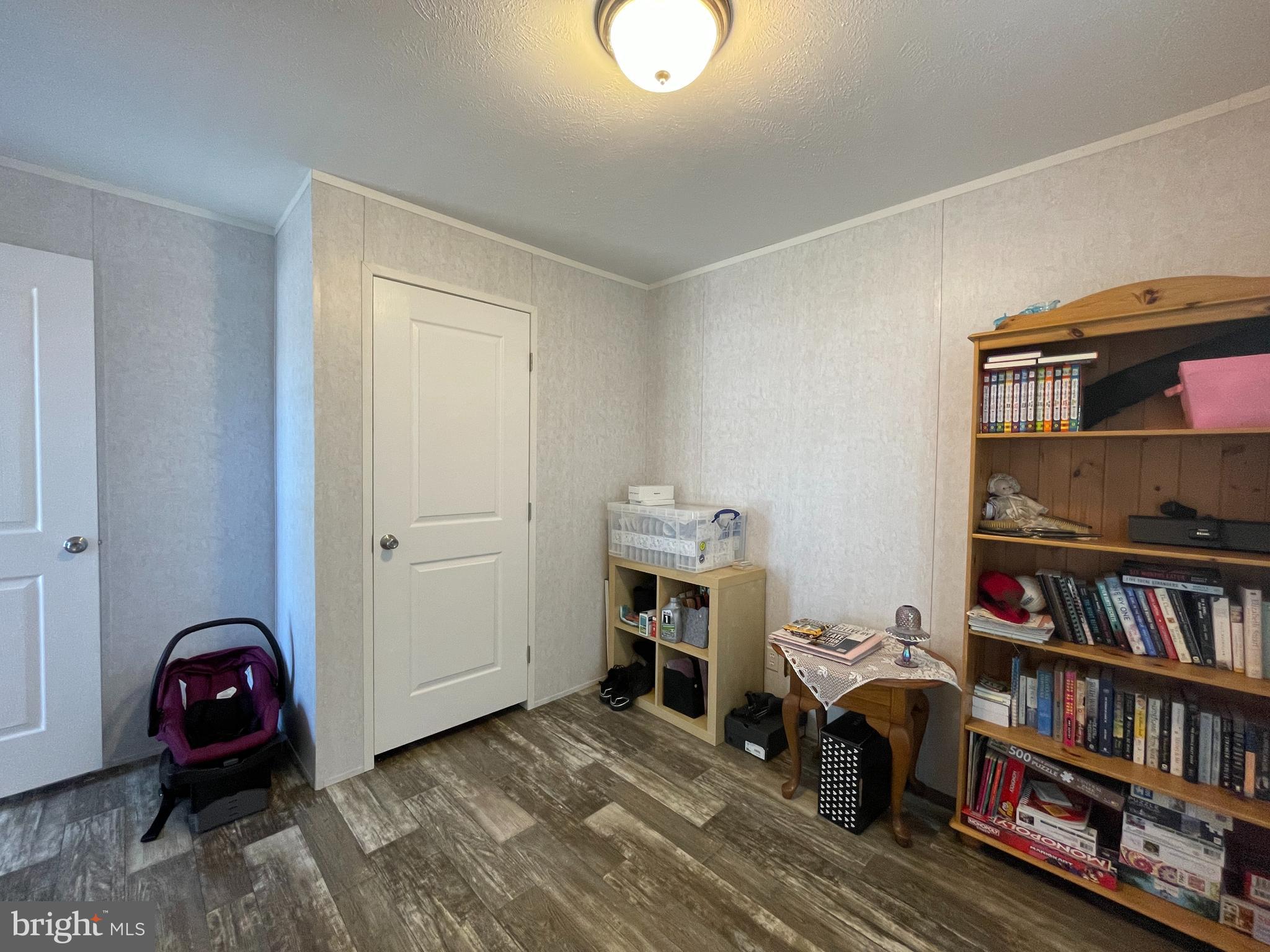 726 Nancy Lane Lancaster, PA 17601 - Photo 11 of 34