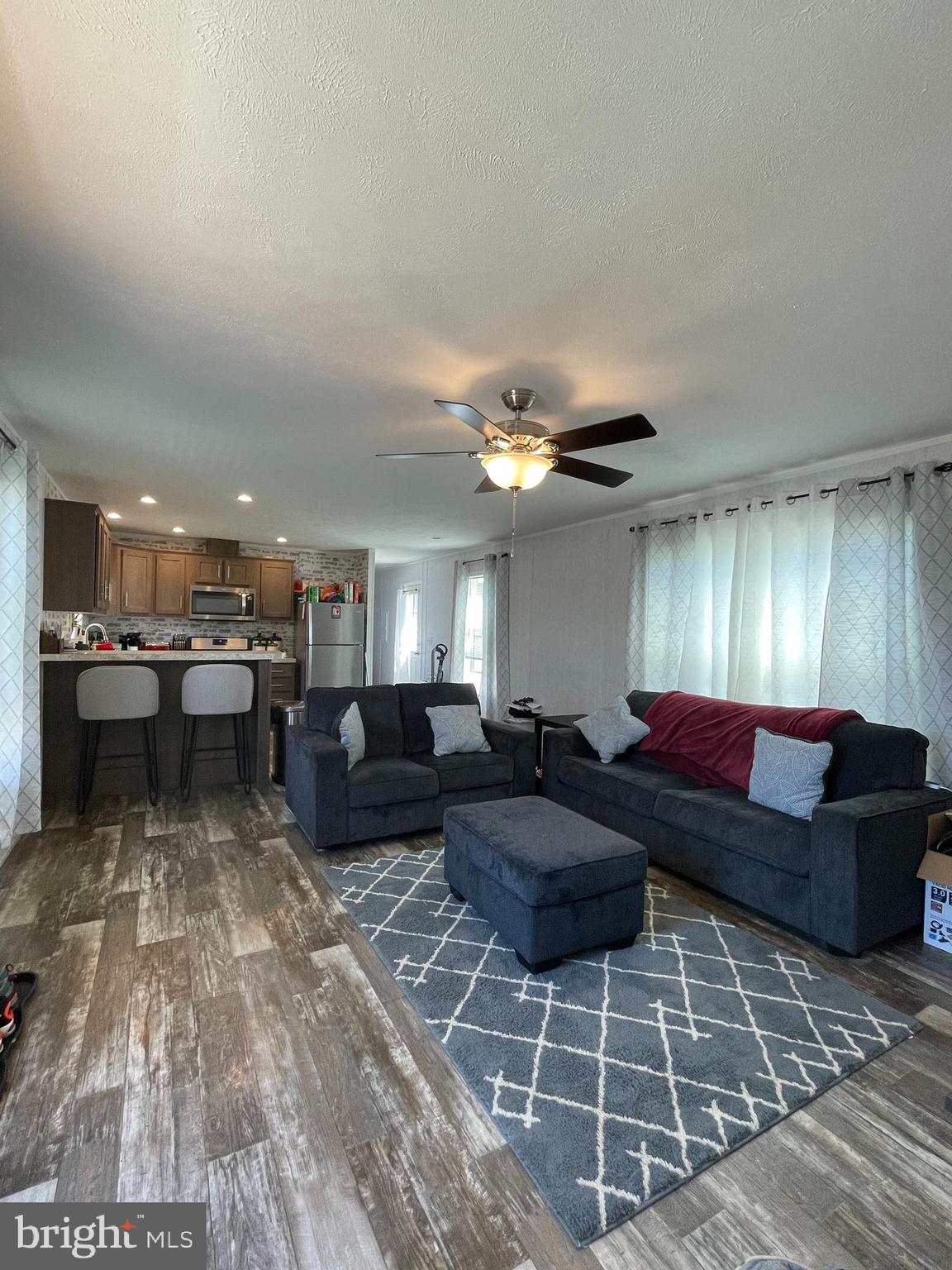 726 Nancy Lane Lancaster, PA 17601 - Photo 4 of 34