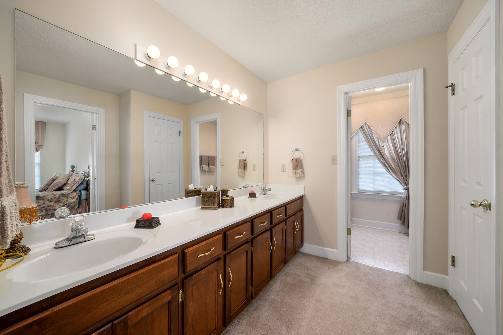 2214 Foxfire Road Clarksville, TN 37043 - Photo 18 of 24 Gallery Image 18
