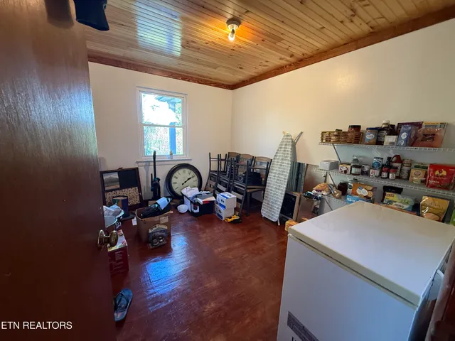 $199,900 | 1834 Balls Chapel Road, Rose Hill, VA 24281