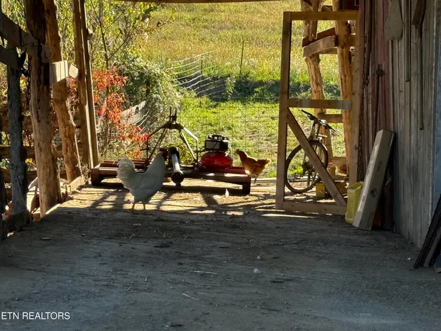 $199,900 | 1834 Balls Chapel Road, Rose Hill, VA 24281