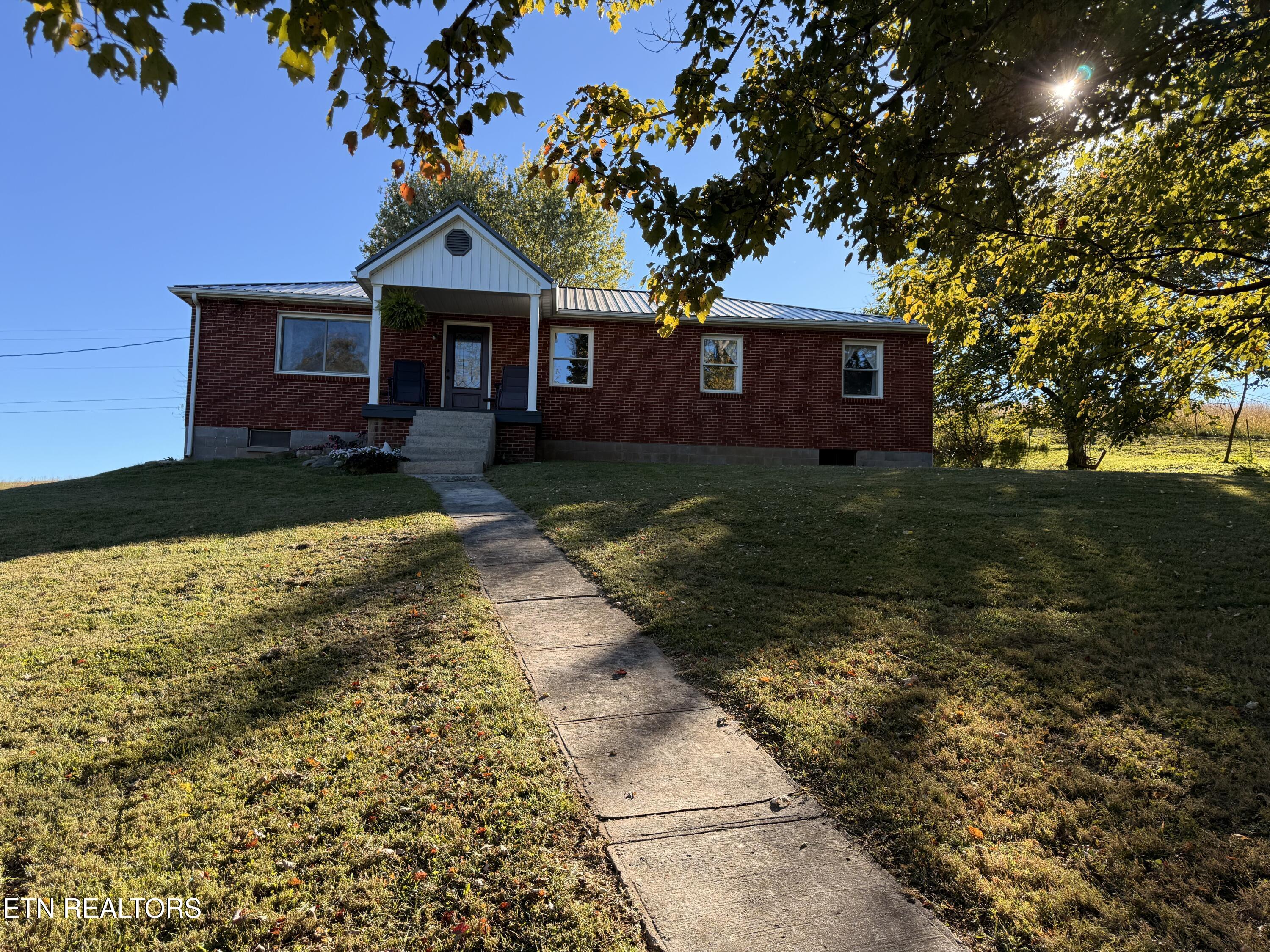 1834 Balls Chapel Road Rose Hill, VA 24281 - Photo 7 of 27 IMG_1465