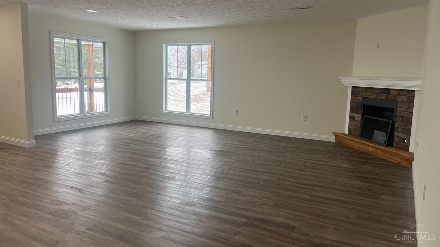 7619 Pea Ridge Road, Unit B Hillsboro, OH 45133 - Photo 3 of 14