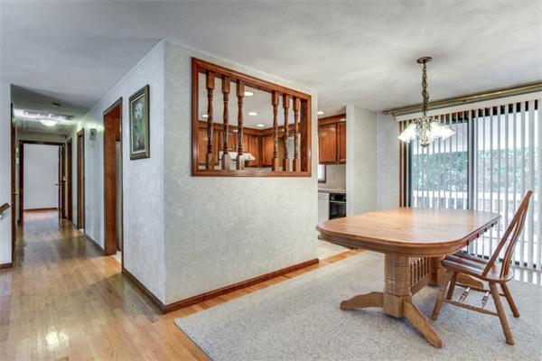 18 Harvest Road Reading, MA 01867 - Photo 8 of 29 Gallery Image 8
