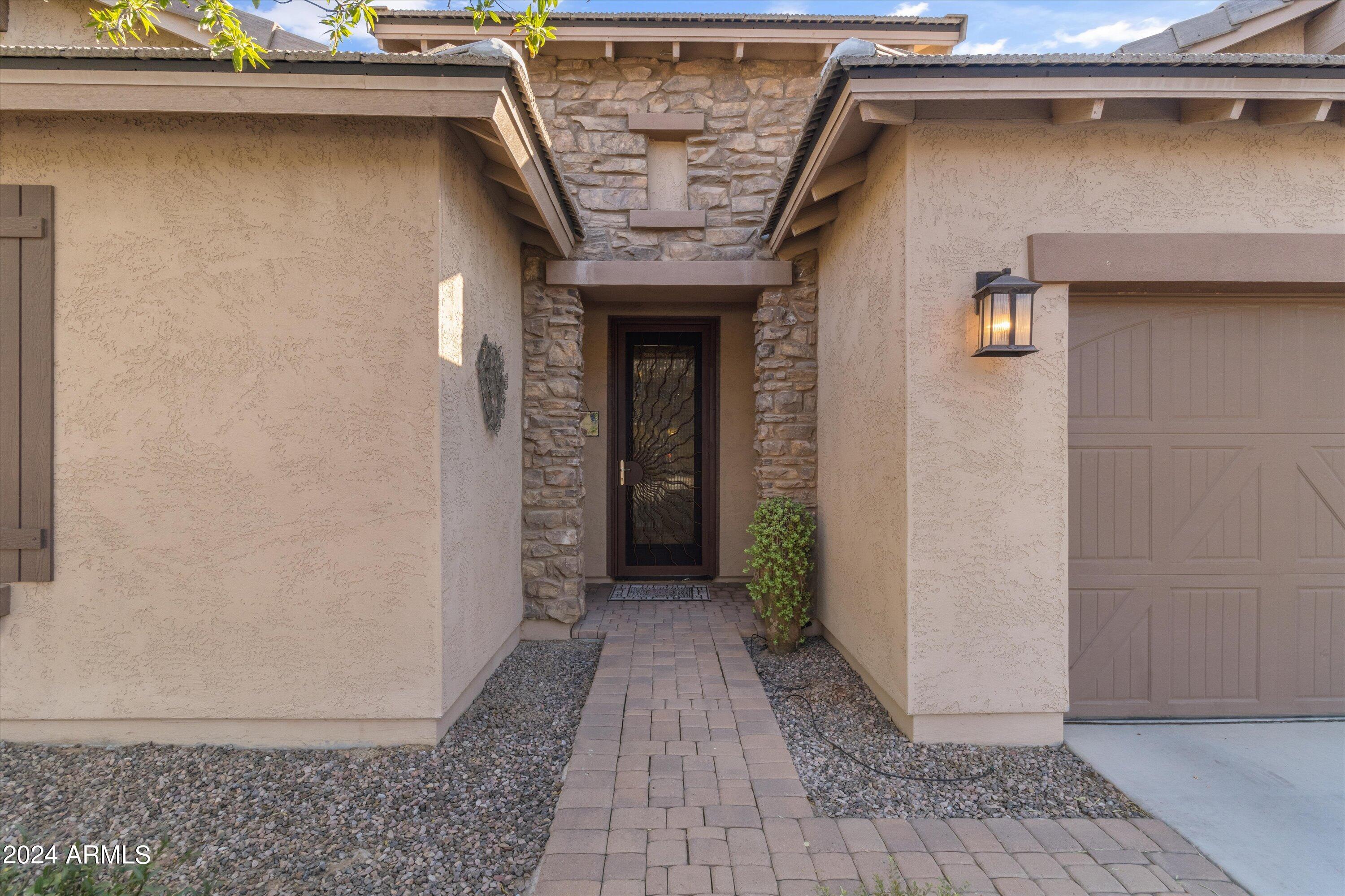 1463 East Warbler Road Gilbert, AZ 85297 - Photo 5 of 50 Gorgeous Entrance