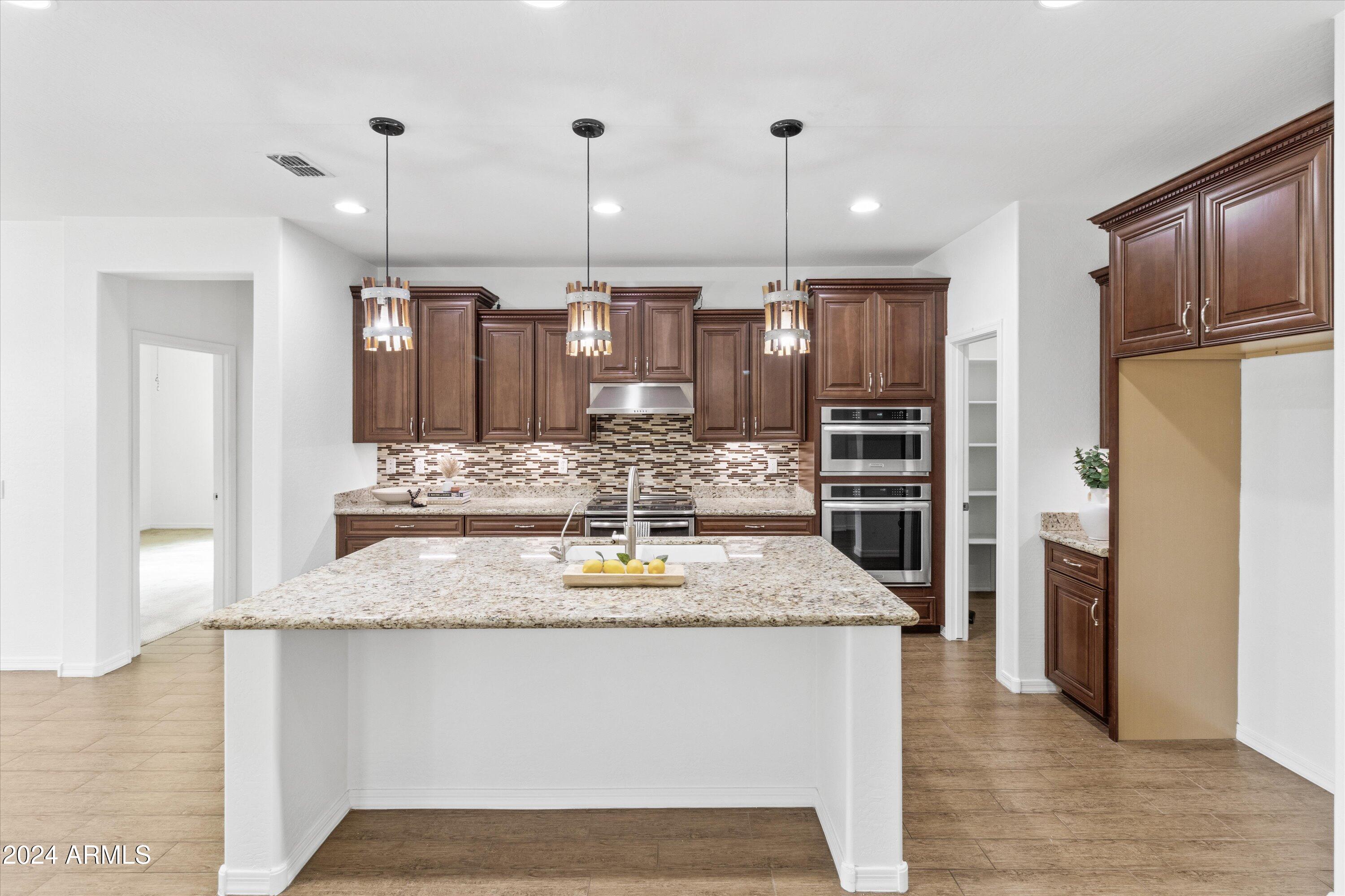 1463 East Warbler Road Gilbert, AZ 85297 - Photo 7 of 50 Kitchen Island