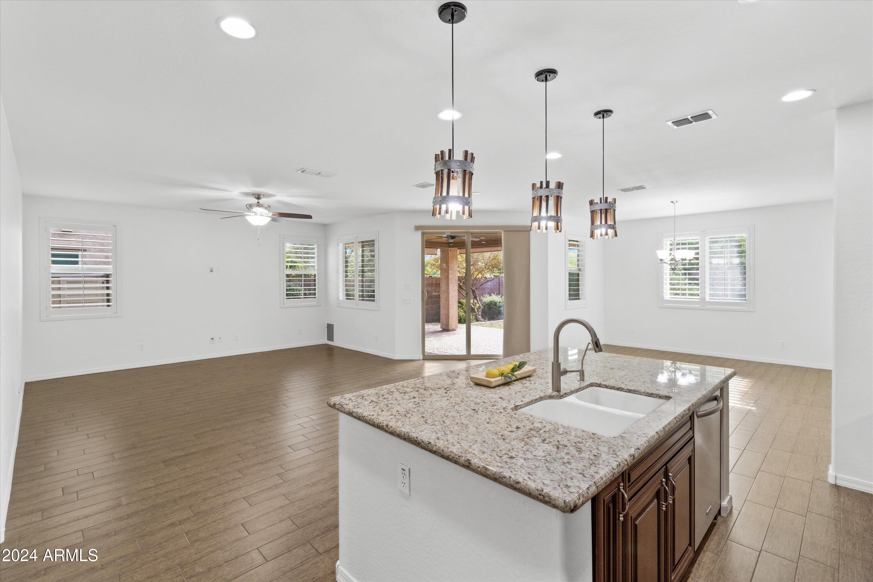 1463 East Warbler Road Gilbert, AZ 85297 - Photo 10 of 50 26-IMG_1486