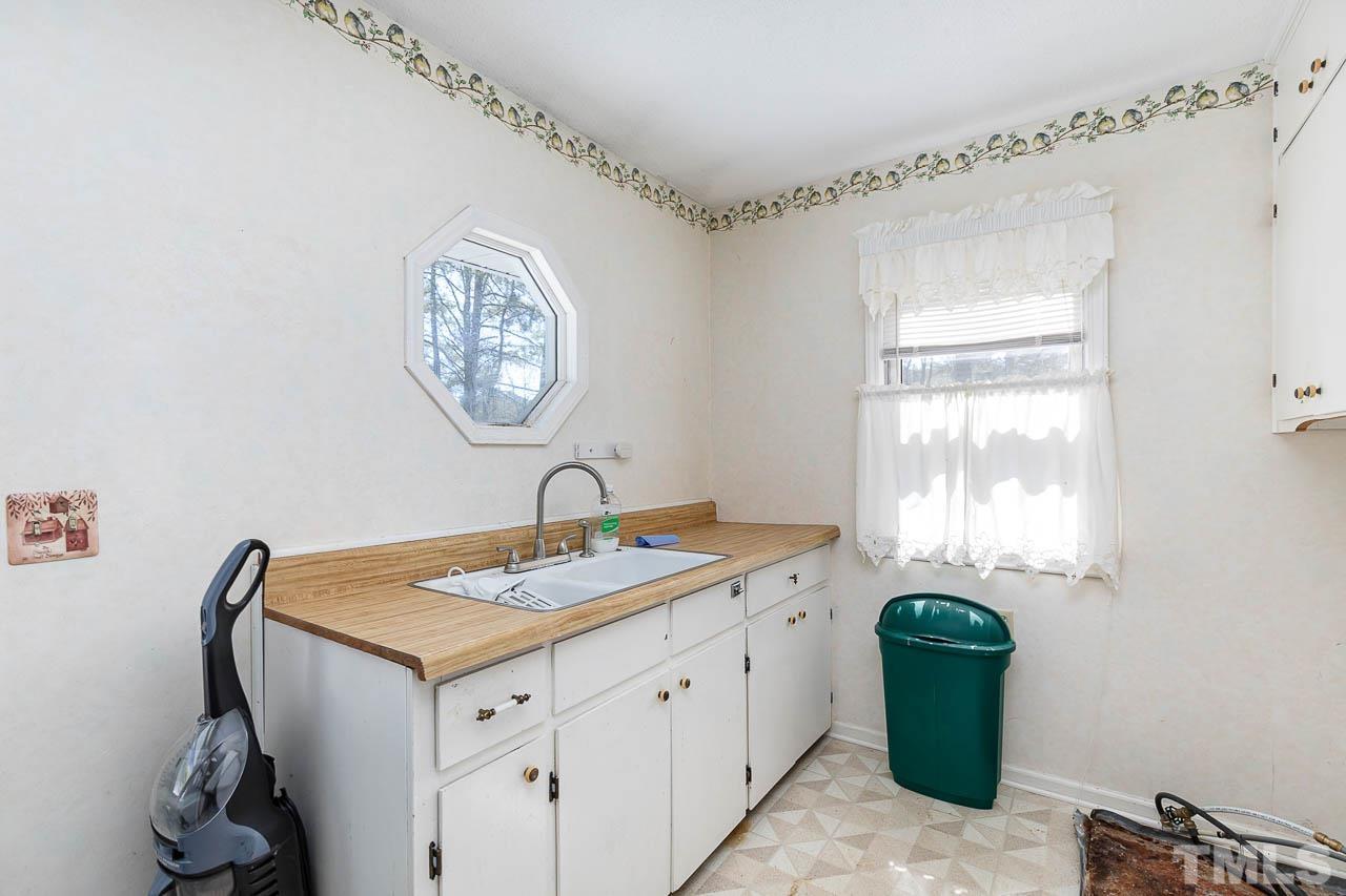 7494 Buffalo Road Selma, NC 27576 - Photo 16 of 21 Gallery Image 16