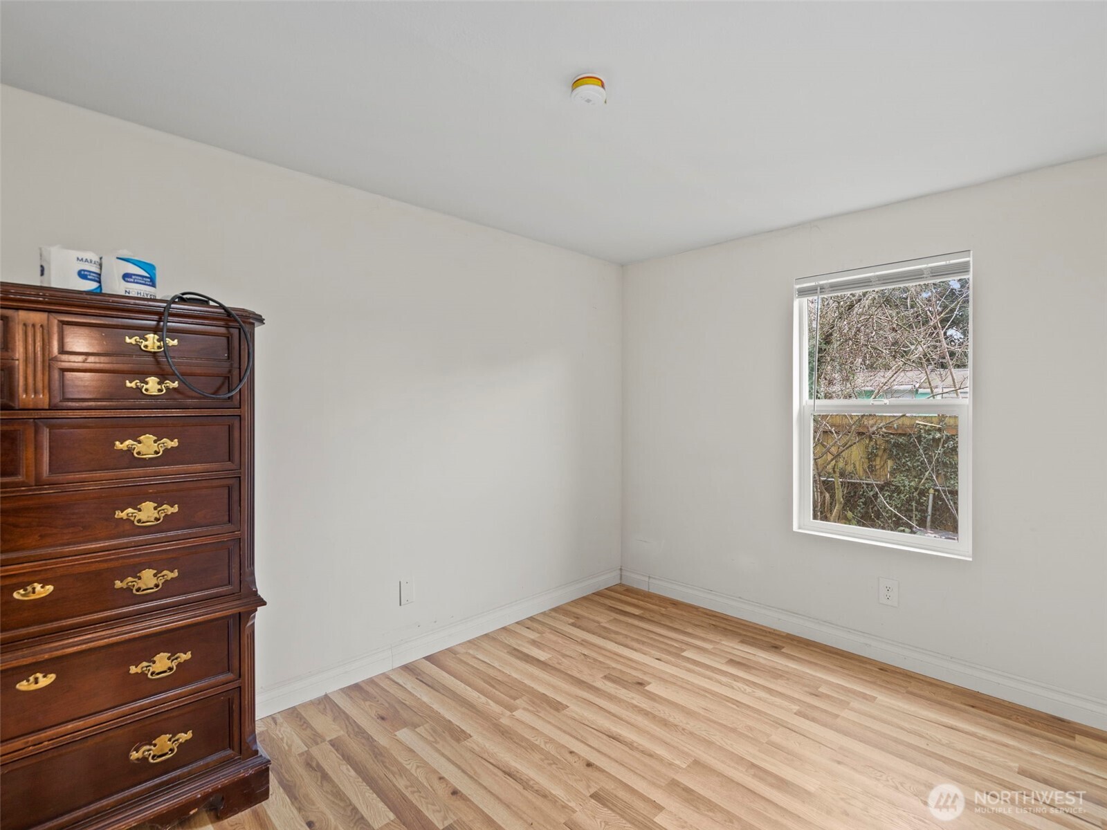 11040 14th Avenue Southwest Seattle, WA 98146 - Photo 23 of 34