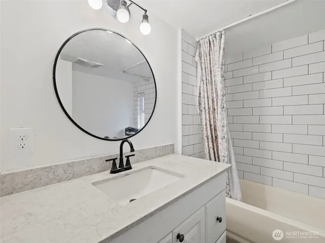 $499,000 | 11040 14th Avenue Southwest, Seattle, WA 98146