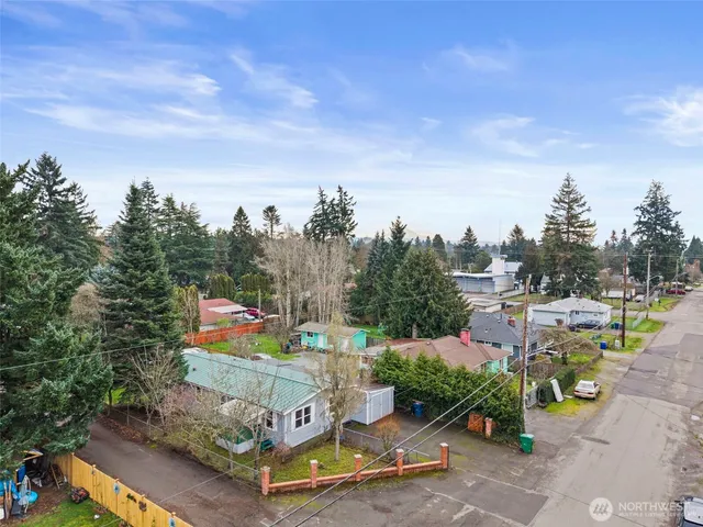 $499,000 | 11040 14th Avenue Southwest, Seattle, WA 98146