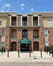 $1,350 | 3320 North Arnoult Road, Unit 327, Metairie, LA 70002