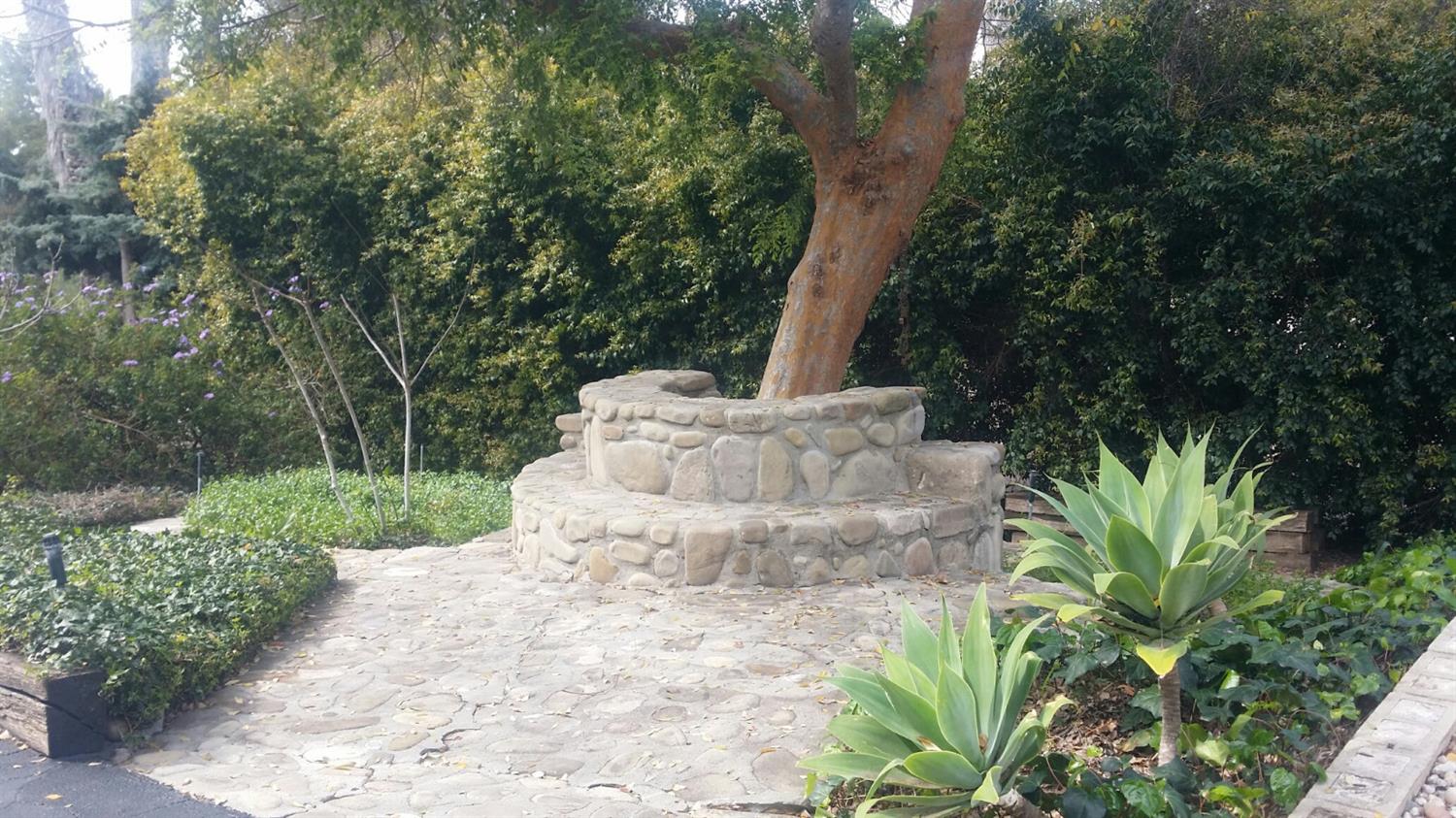 1195 Rancho Court Ojai, CA 93023 - Photo 48 of 49 a view of fountain in the garden