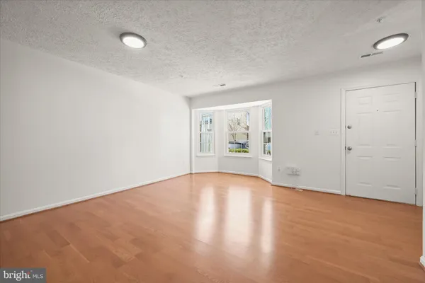 $400,000 | 8834 Goose Landing Circle, Columbia, MD 21045