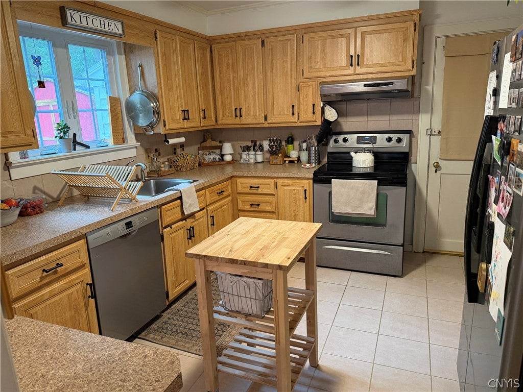 9 Melrose Road Auburn, NY 13021 - Photo 13 of 48 Gallery Image 13