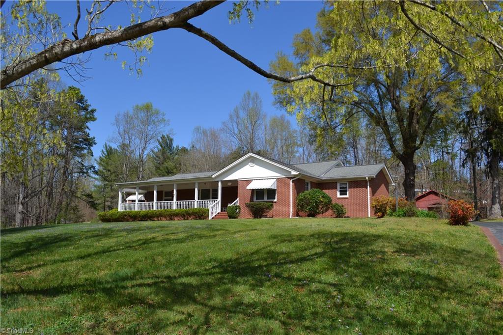 633 Bald Hill Loop Madison, NC 27025 - Photo 4 of 28