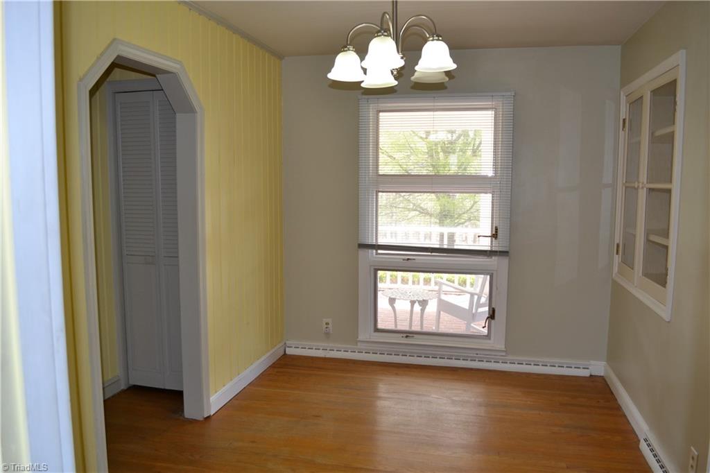 633 Bald Hill Loop Madison, NC 27025 - Photo 8 of 28