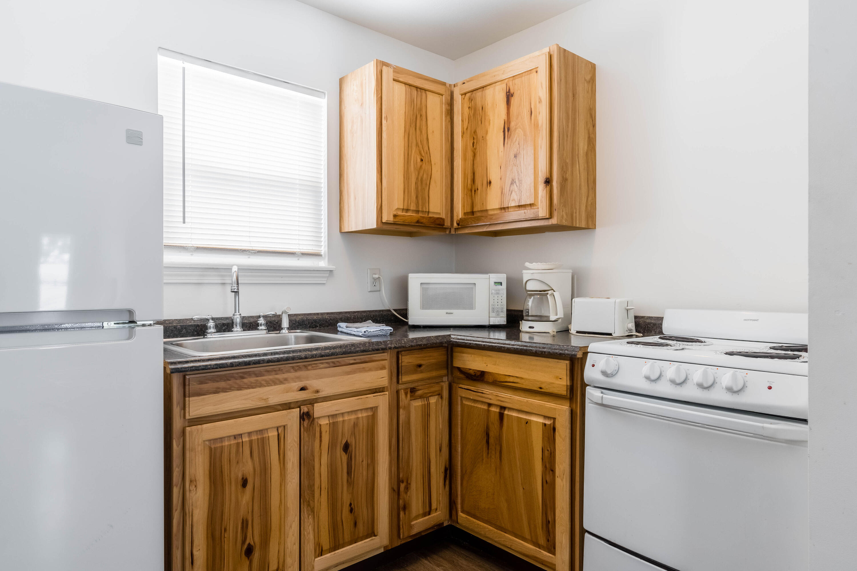 1015 Portland Road Saco, ME 04072 - Photo 27 of 48 11.Unit 4-5