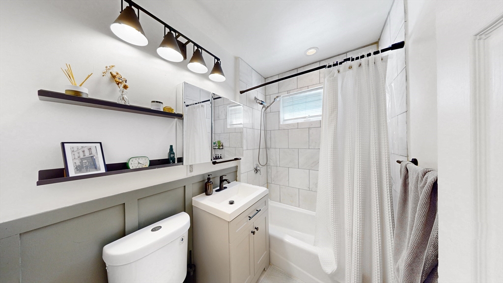 29 Fifield Street, Unit 29 Watertown, MA 02472 - Photo 11 of 23