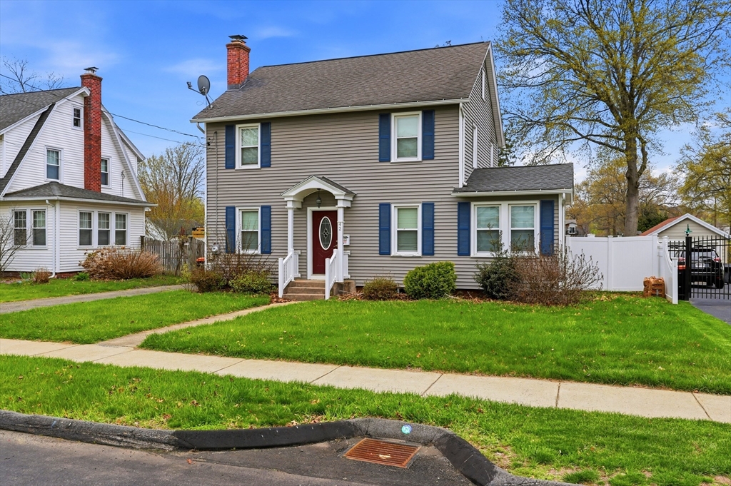 42 Reed Street Agawam, MA 01001 - Photo 3 of 24