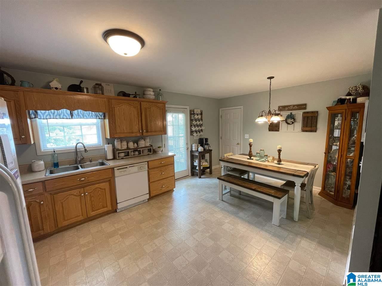 4391 Sunny Side Circle Warrior, AL 35180 - Photo 6 of 25
