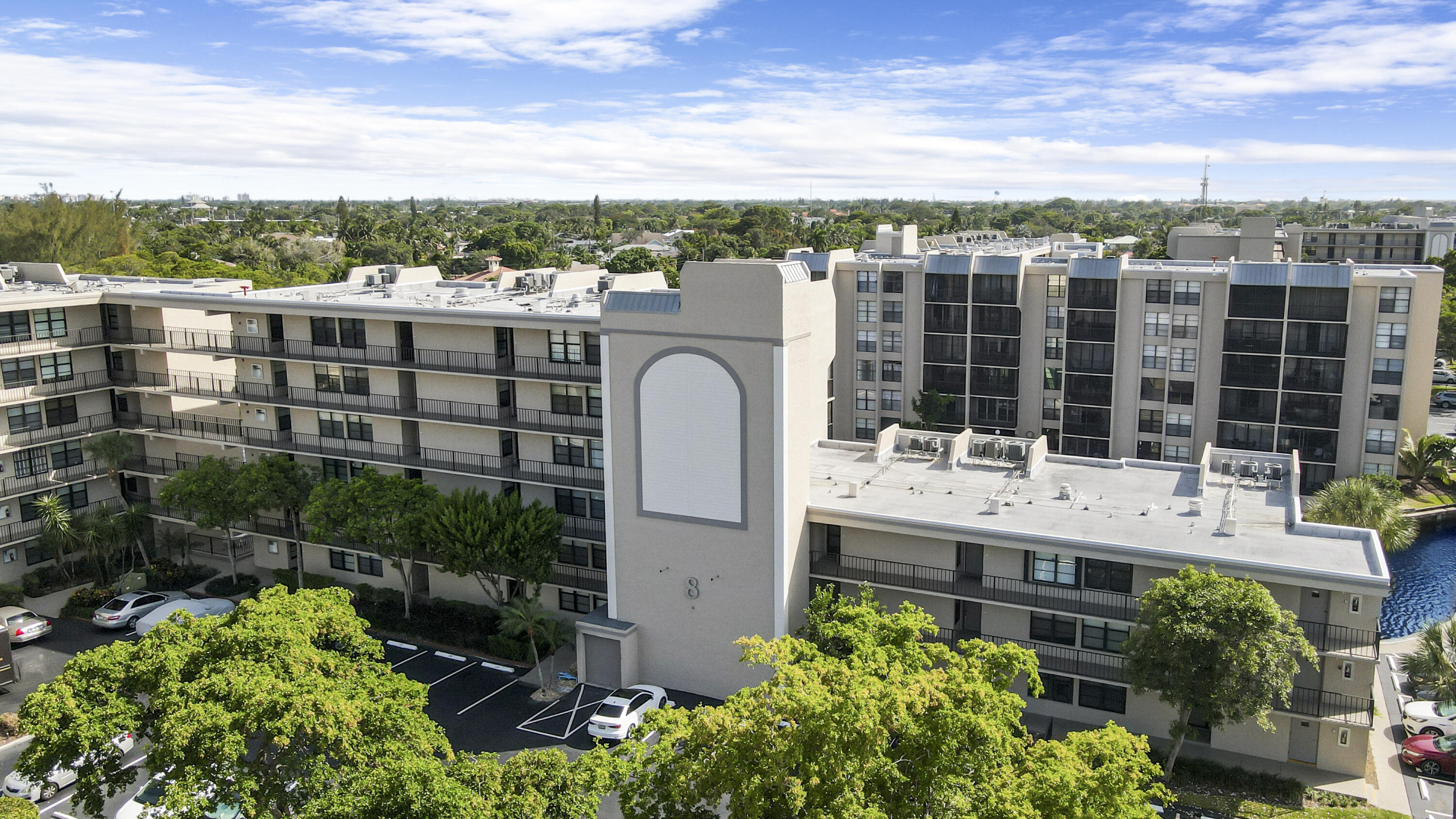 8 Royal Palm Way, Unit 2010 Boca Raton, FL 33432 - Photo 3 of 37 Building