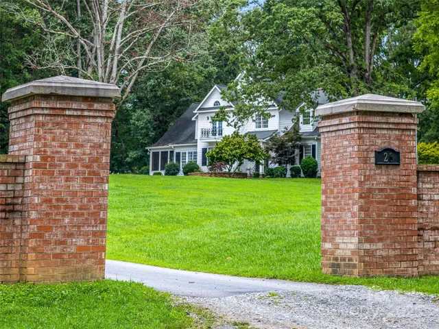 $5,500,000 | 26 Cook Lane, Mills River, NC 28759