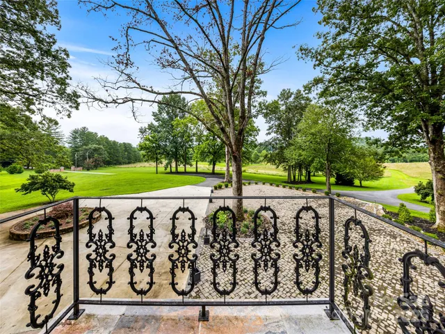 $5,500,000 | 26 Cook Lane, Mills River, NC 28759