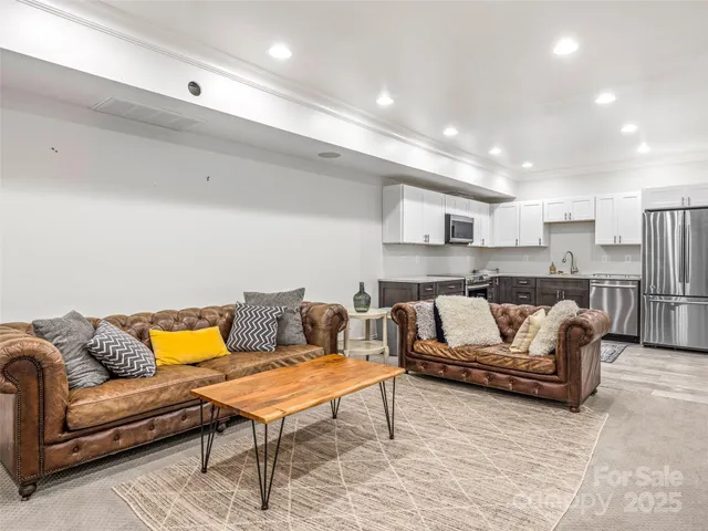 $5,500,000 | 26 Cook Lane, Mills River, NC 28759