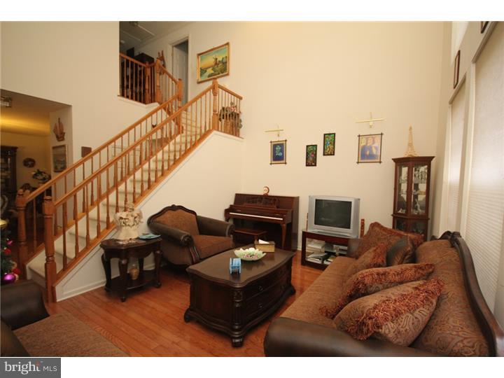9 York Road Princeton Junction, NJ 08550 - Photo 5 of 22
