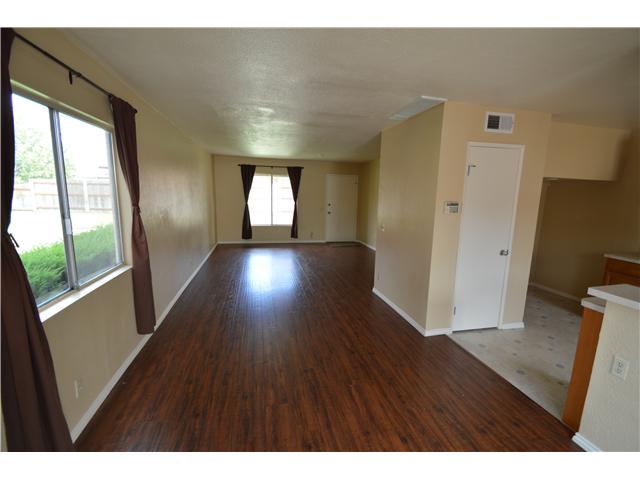 532 Bluffview Road Spring Valley, CA 91977 - Photo 6 of 21