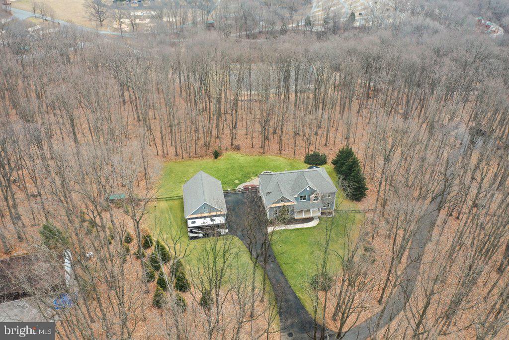 1633 Freeland Road Freeland, MD 21053 - Photo 6 of 73 a view of a balcony with chairs