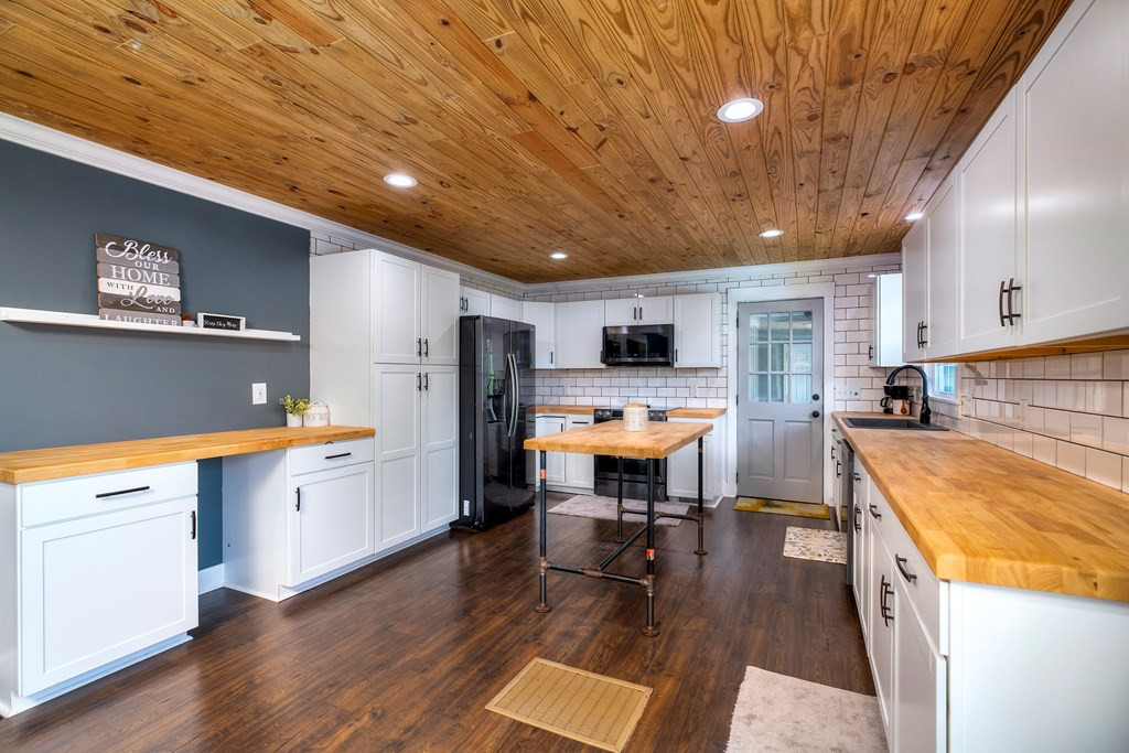 105 State Rd S-28-591 Camden, SC 29020 - Photo 15 of 70 Gallery Image 15