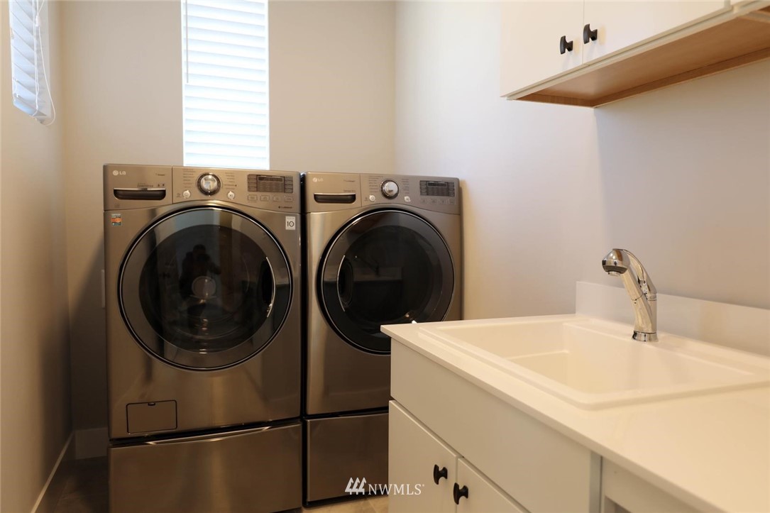 4307 223rd Place Southeast Bothell, WA 98021 - Photo 13 of 20