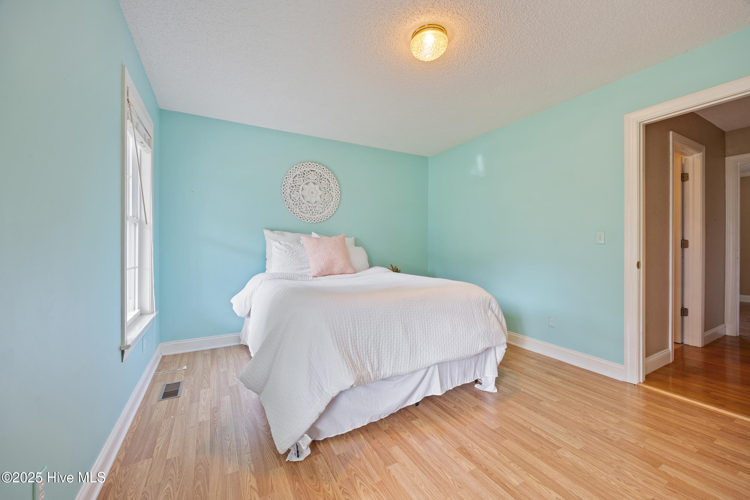503 Robin Lane Edenton, NC 27932 - Photo 18 of 37 Bedroom