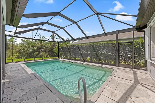 a view of outdoor space