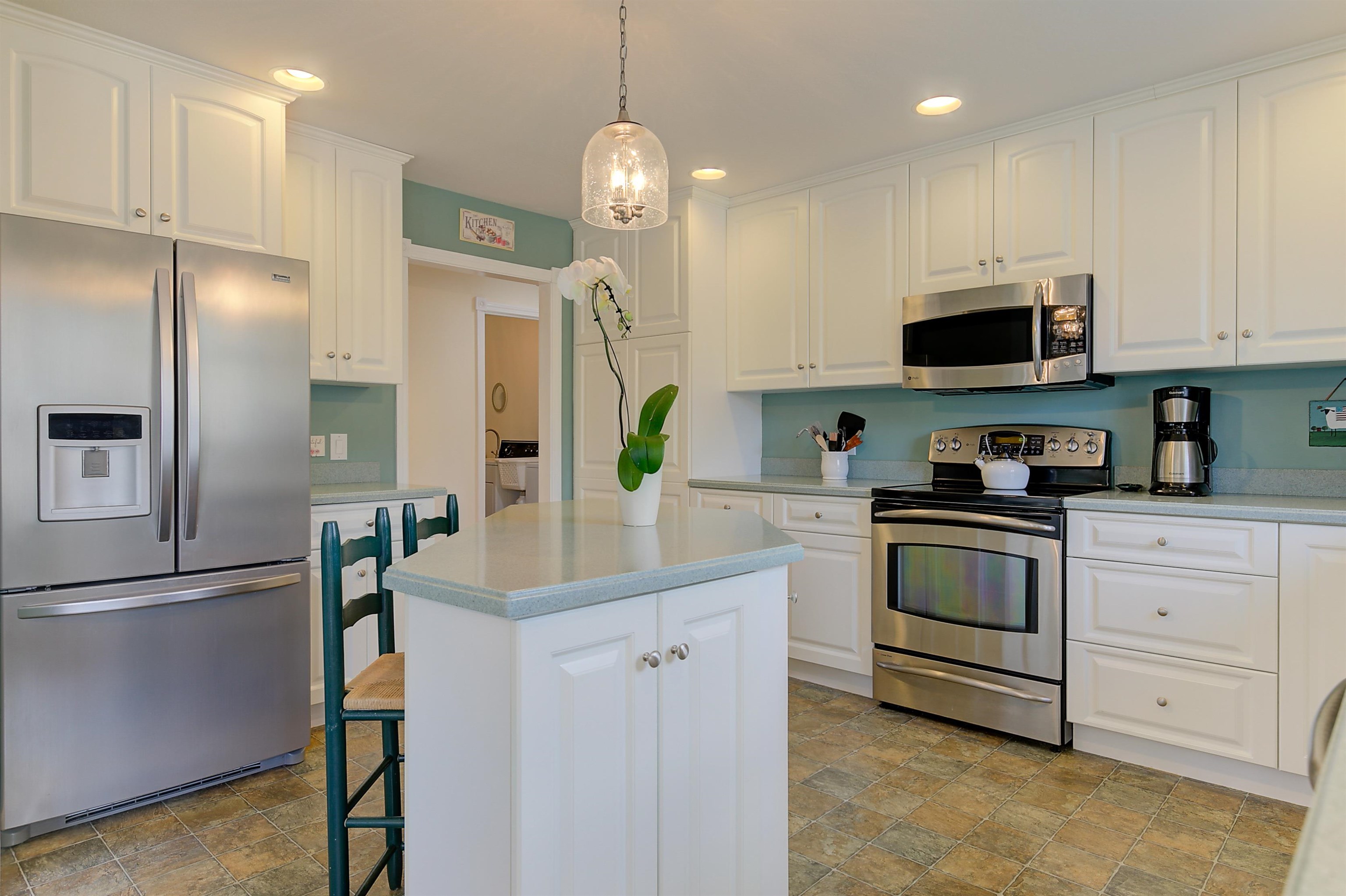 10 Highpoint Road Conway, NH 03818 - Photo 11 of 37
