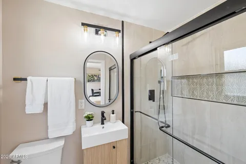 $547,000 | 1215 West Hazelwood Street, Phoenix, AZ 85013