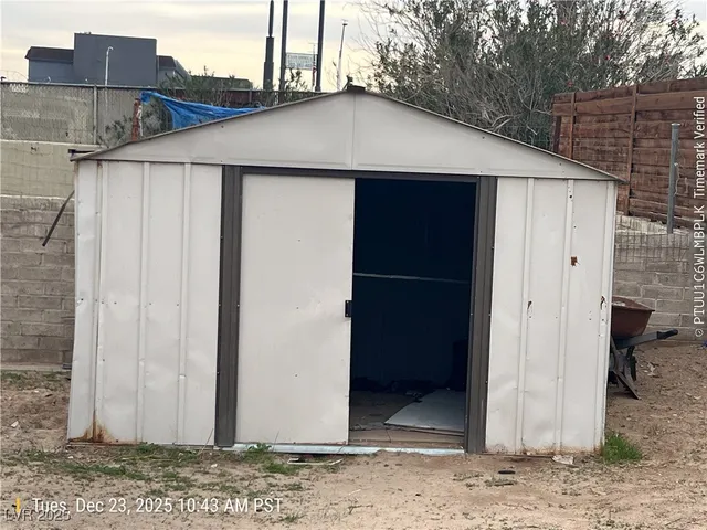 $1,244 | 400 Bonanza Way, Las Vegas, NV 89101