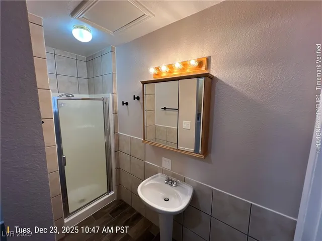 $1,244 | 400 Bonanza Way, Las Vegas, NV 89101