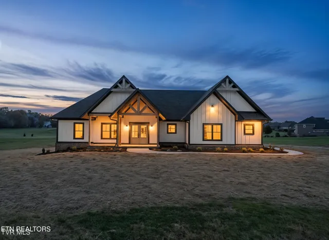 $699,900 | 296 Belle Arden Drive, Greeneville, TN 37745