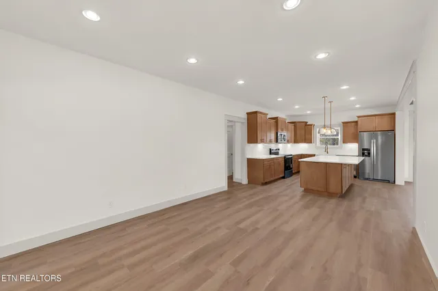 $699,900 | 296 Belle Arden Drive, Greeneville, TN 37745