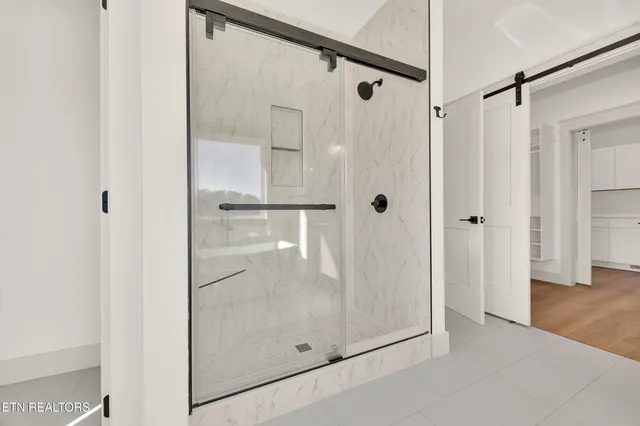 $699,900 | 296 Belle Arden Drive, Greeneville, TN 37745