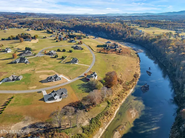 $699,900 | 296 Belle Arden Drive, Greeneville, TN 37745